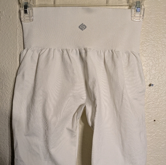 Nova Sport Size Small White High-Waisted Leggings - Picture 6 of 6